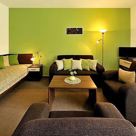 Melrose Μπρατισλάβα