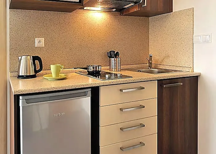 Melrose براتسيلافا