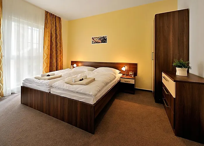 Melrose * Bratislava