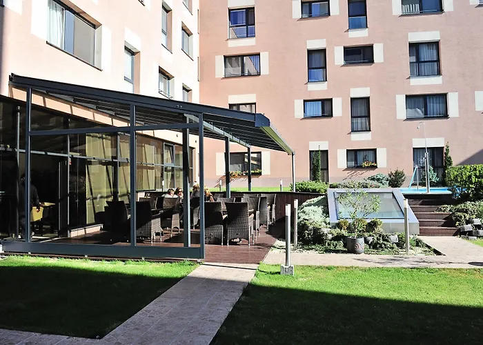 Melrose * Bratislava